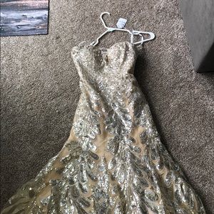 Tony bowls prom dress